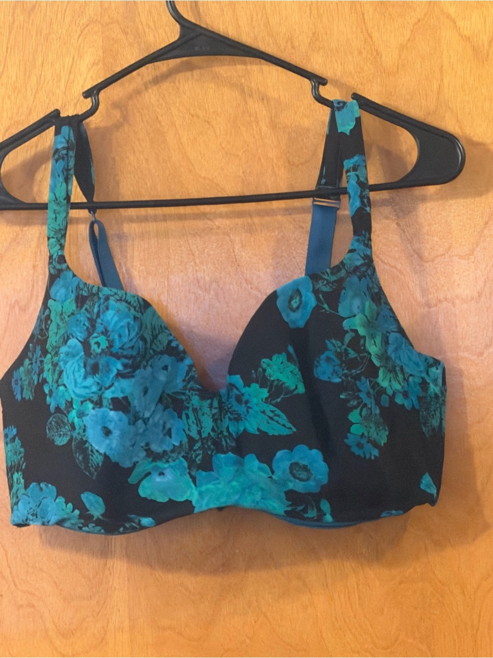 Ambrielle Teal Floral Underwire Bra on Black